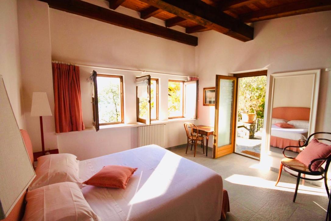 Agriturismo Castello di Vezio Varenna Esterno foto